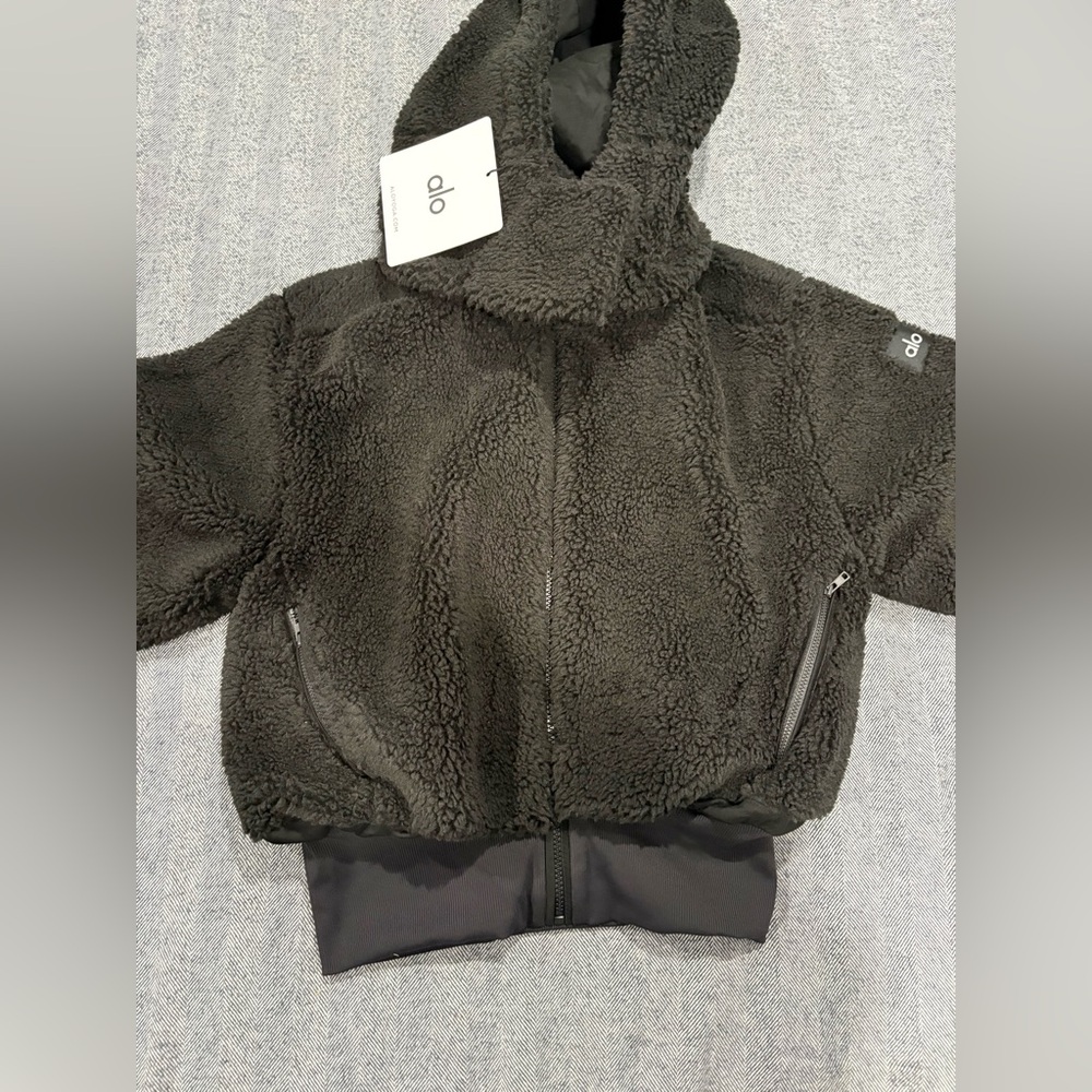 alo foxy sherpa jacket | size s - Picture 4 of 6
